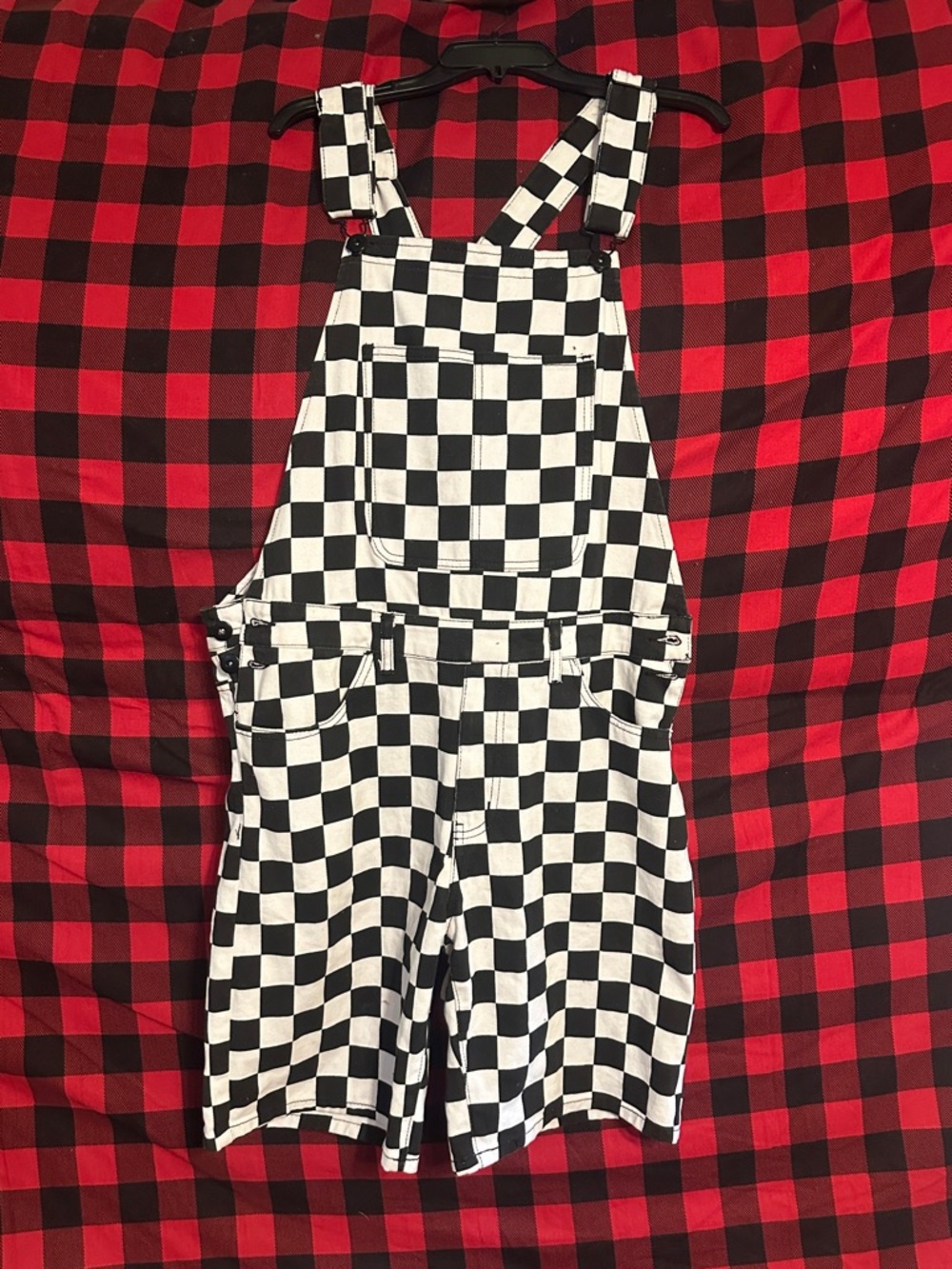 Forever 21 Men Black and White Checkered, Overall Shorts